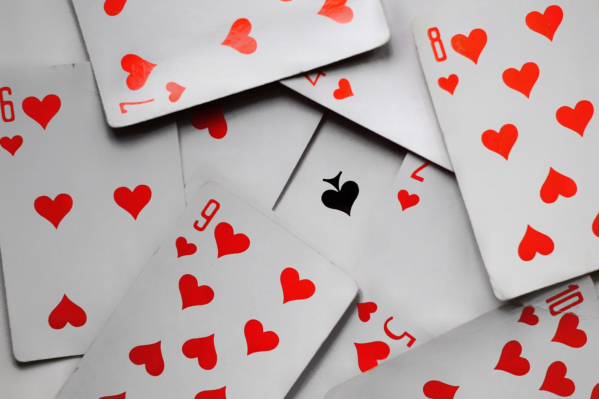 dirty hearts card game free